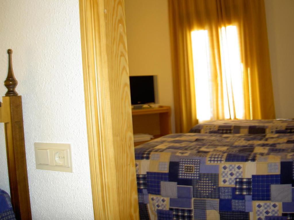 Hotel Alvarez Tuéjar 部屋 写真